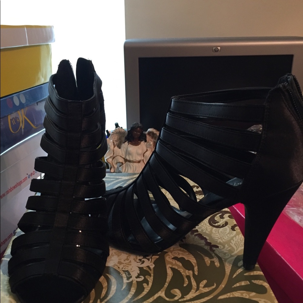 High heel shoes